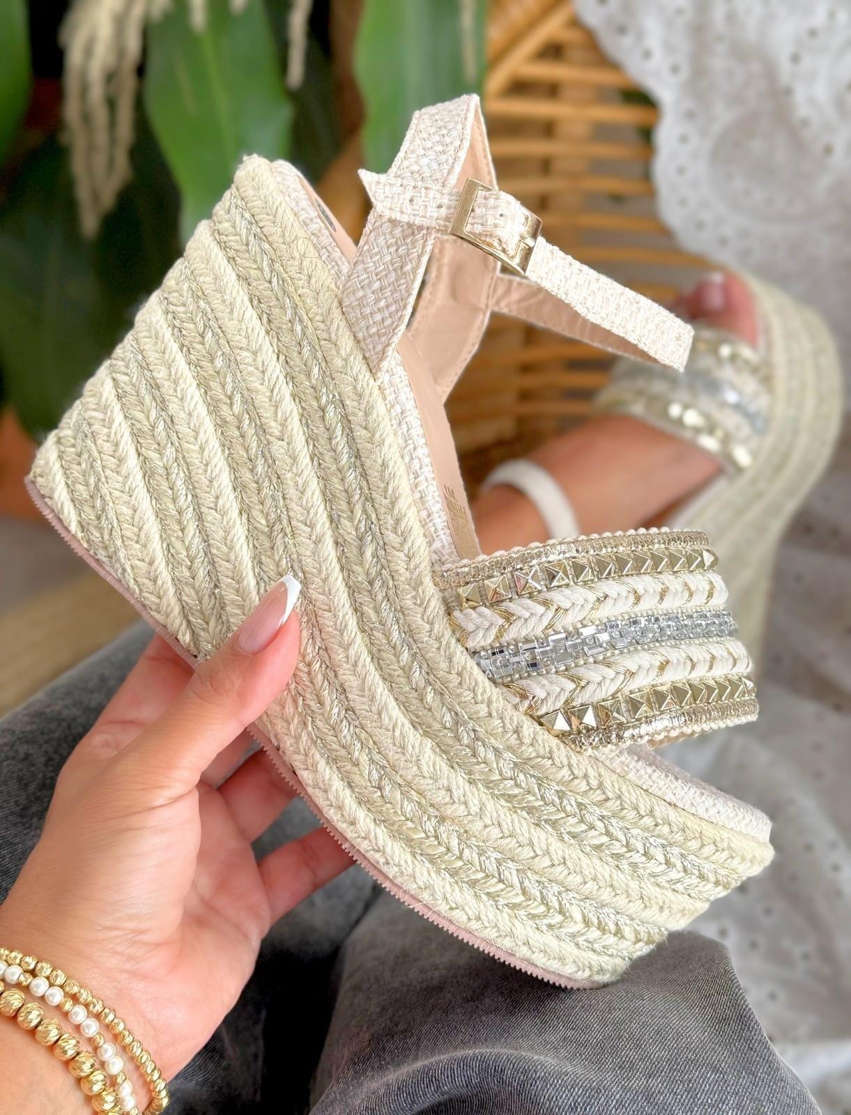 Camila Champagne – Cuña Espadrille con Nudo